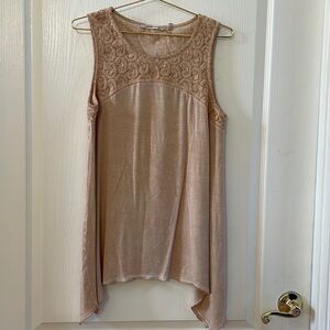 Soft Surroundings Kyela Sharkbite Embroidered Top Tank Champagne M
